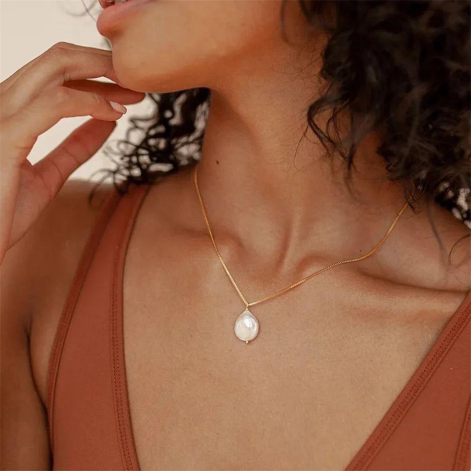eManco New Freshwater Pearl Pendant Necklace Stainless Steel Chain Jewelry Women's Holiday Gift