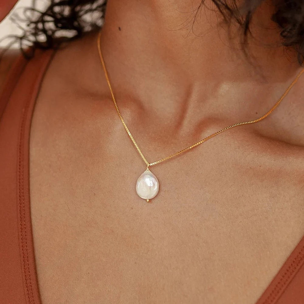 eManco New Freshwater Pearl Pendant Necklace Stainless Steel Chain Jewelry Women's Holiday Gift
